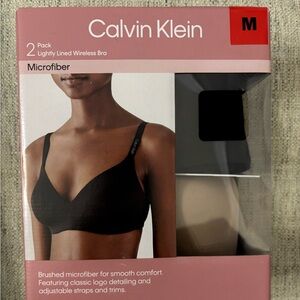 Calvin Klein Lightly Lined Wireless Bra 2-Pack